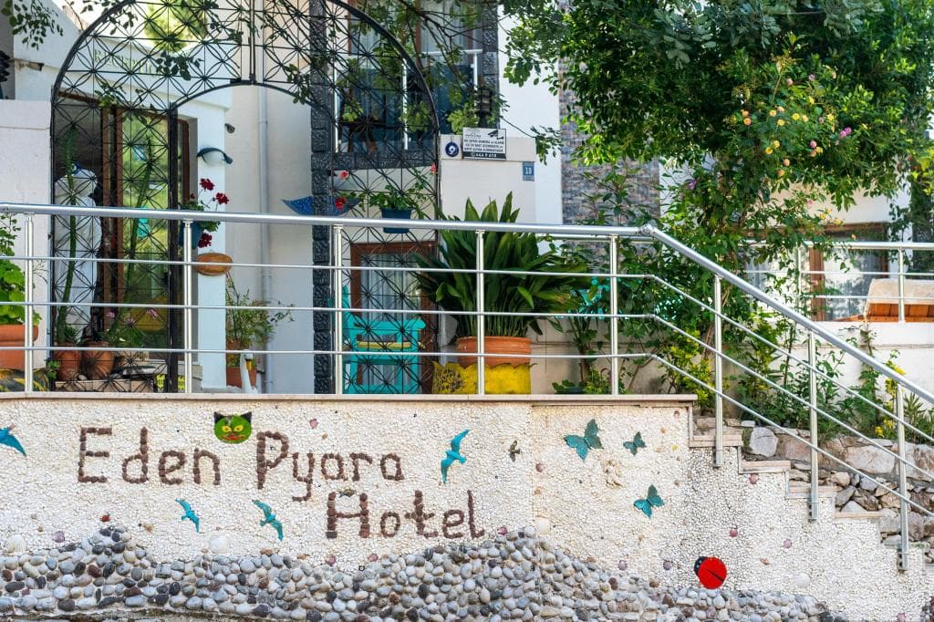 Eden Pyara Hotel-0