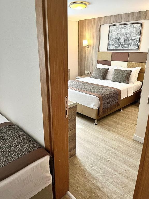 Pera Arya Hotel-11
