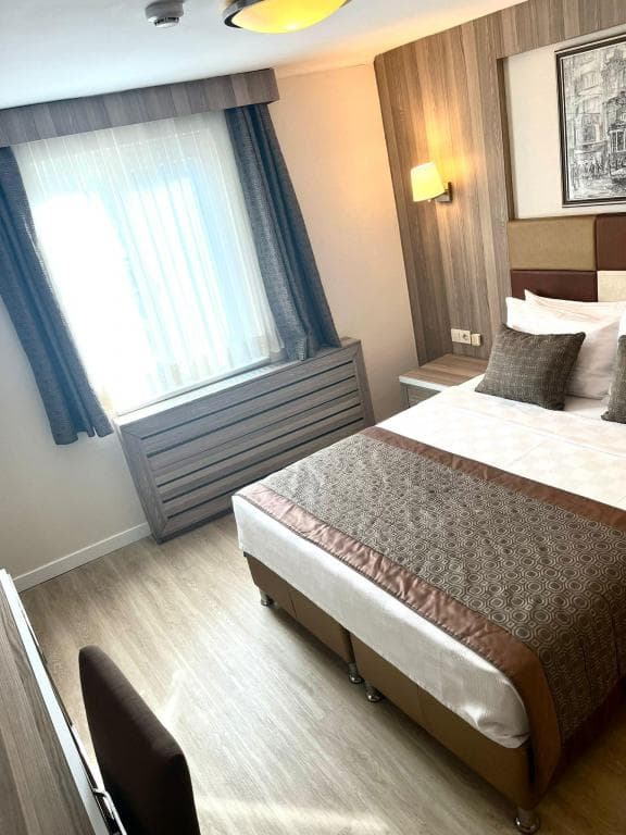 Pera Arya Hotel-9
