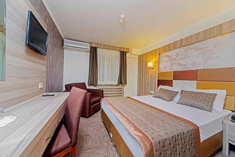 Pera Arya Hotel-14