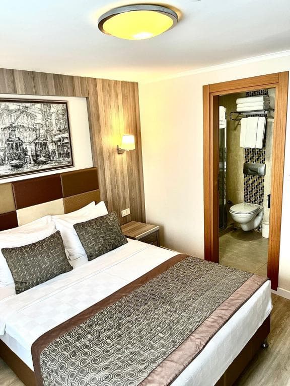 Pera Arya Hotel-10
