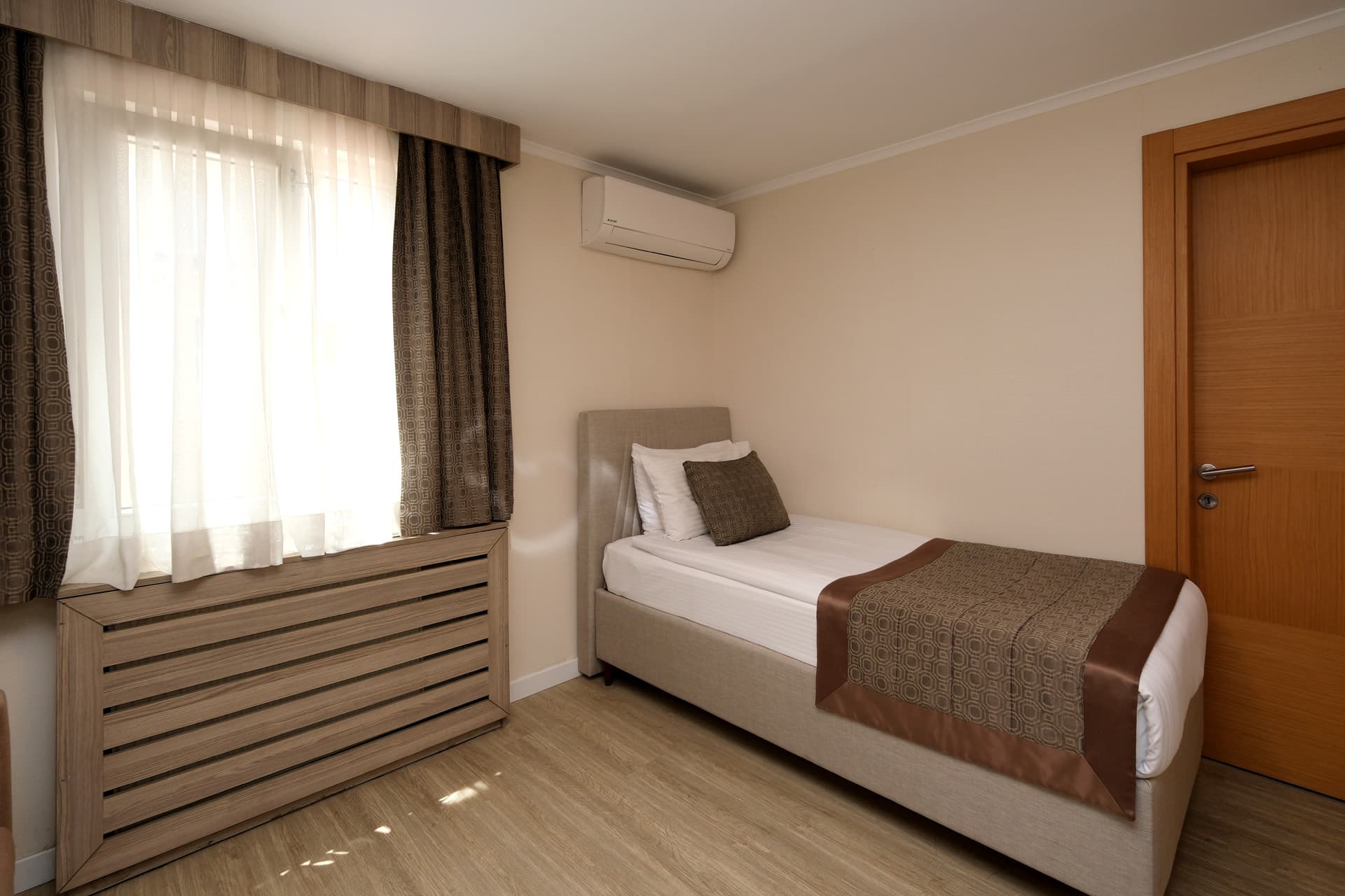 Pera Arya Hotel-23