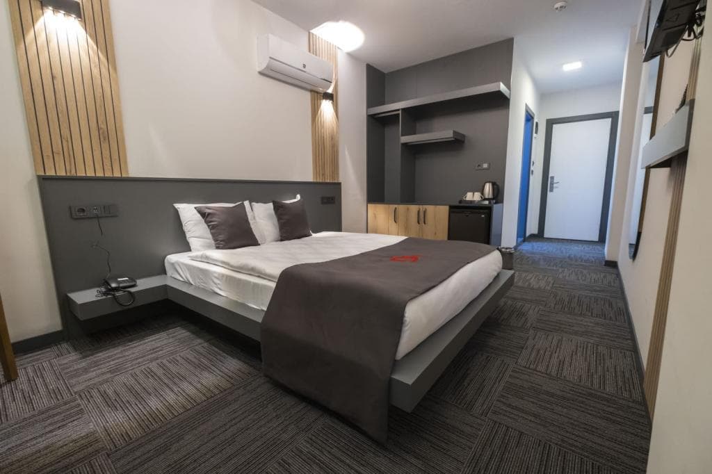 Hotel Dewy-1