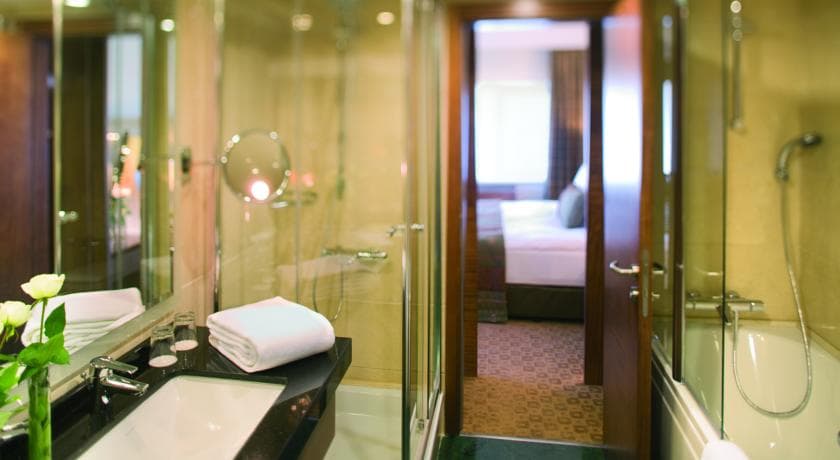 Mövenpick Hotel İzmir-25