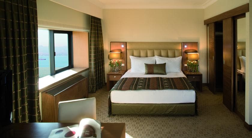 Mövenpick Hotel İzmir-29