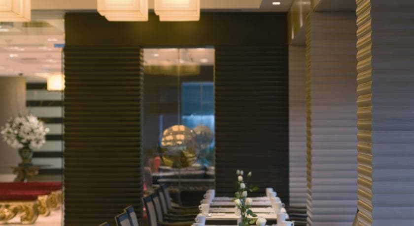 Mövenpick Hotel İzmir-51
