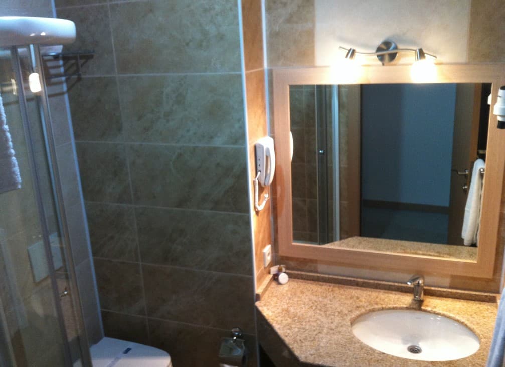 Nadir Business Otel-26