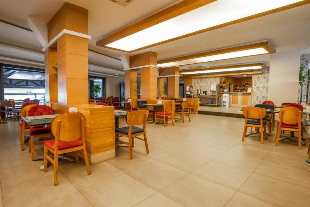 Point Beach Hotel-13