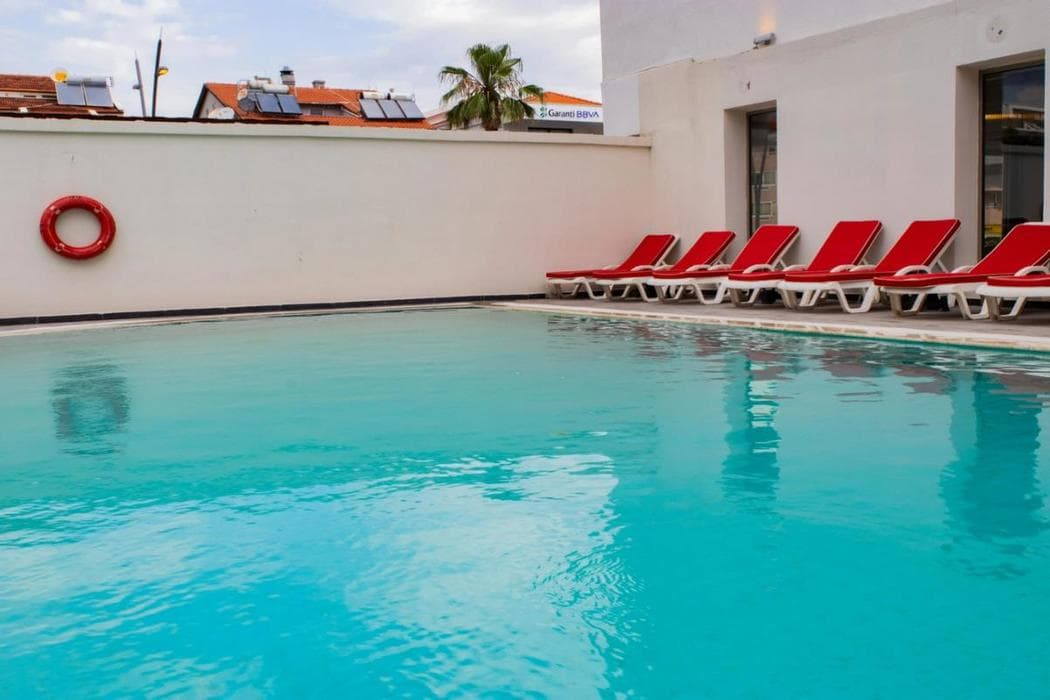Point Beach Hotel-4