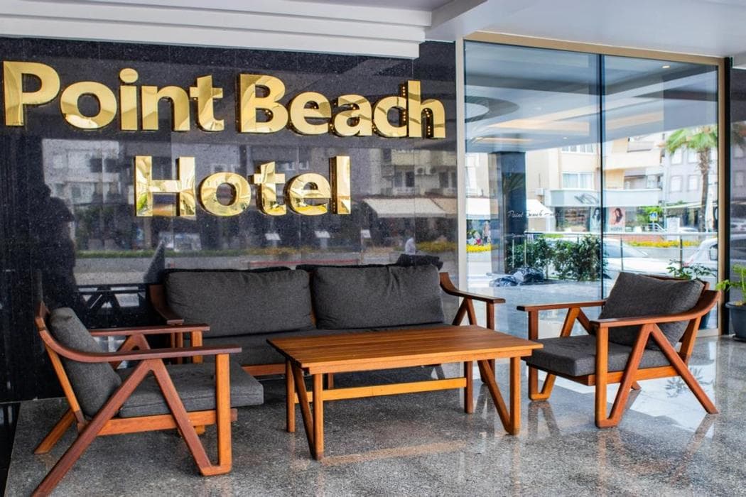 Point Beach Hotel-19