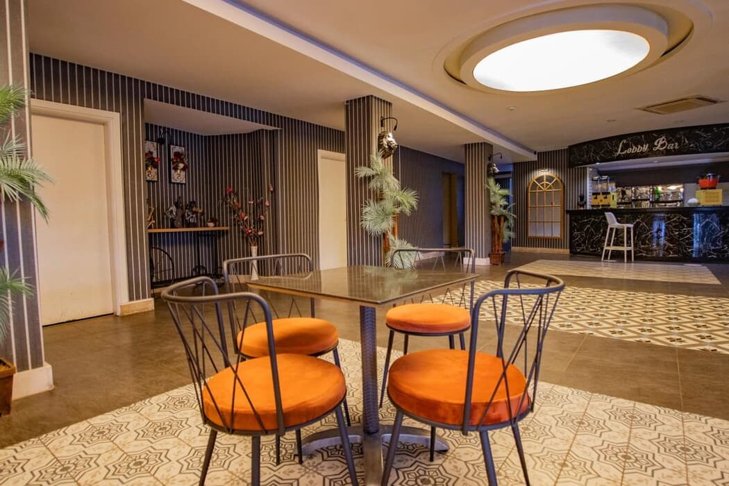 Point Beach Hotel-15