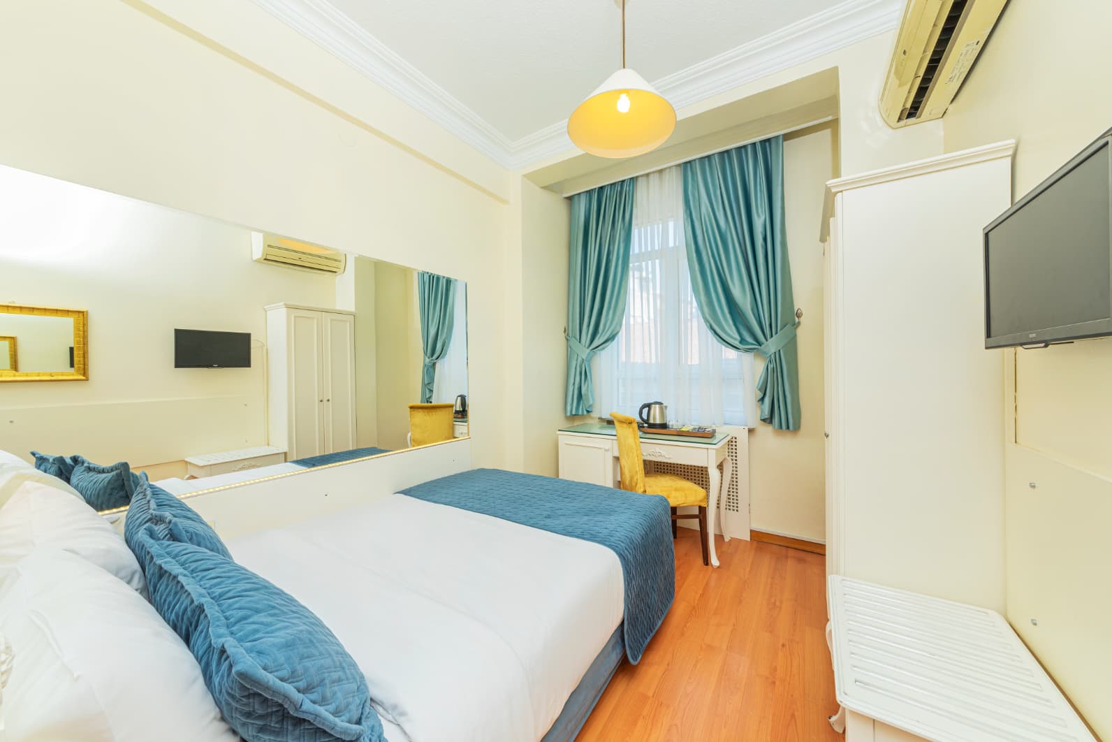 Hotel İpek Palas-1
