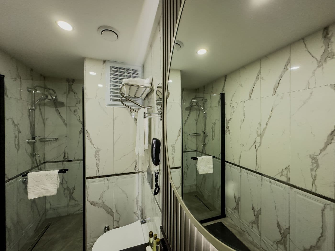 Leaf River Suites-24