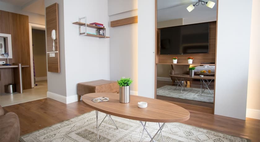 A Royal Suit Hotel-49