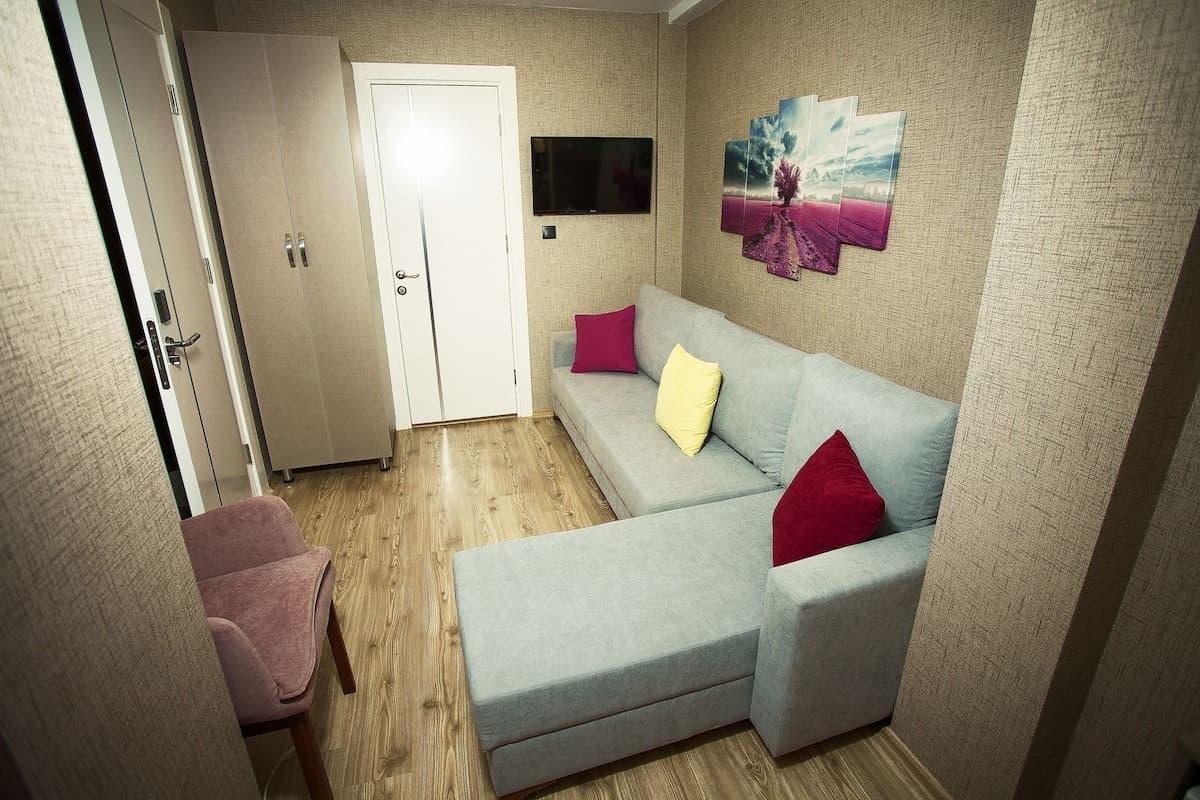 Hotel İz-2
