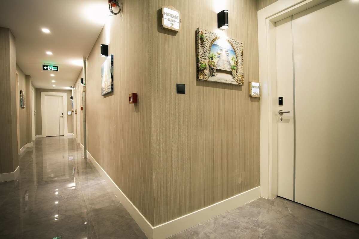 Hotel İz-4