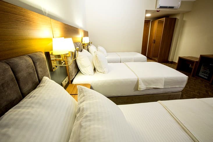 Grand White Hotel Batman-11