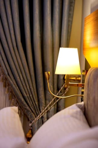 Grand White Hotel Batman-28