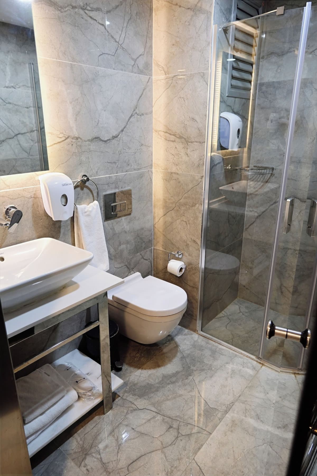 Riva Hotel Alsancak-16