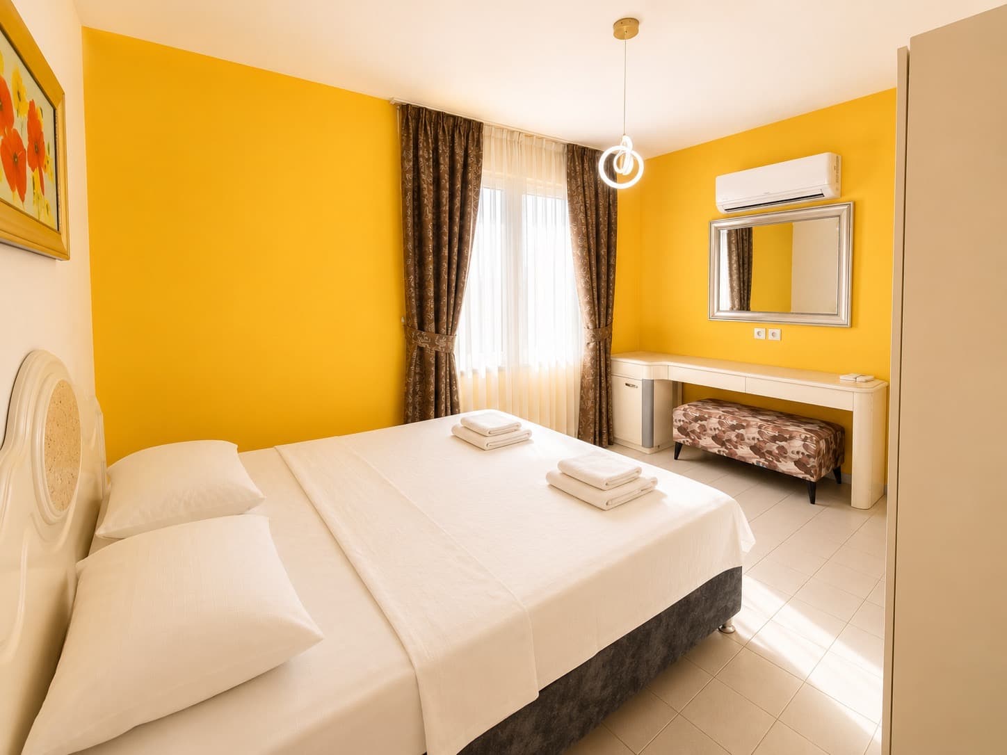 Gold Twins Boutique Hotel-171