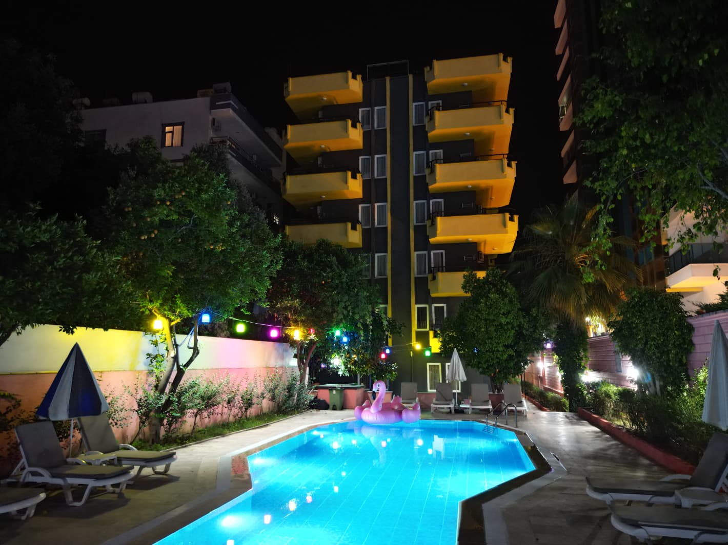 Gold Twins Boutique Hotel-69