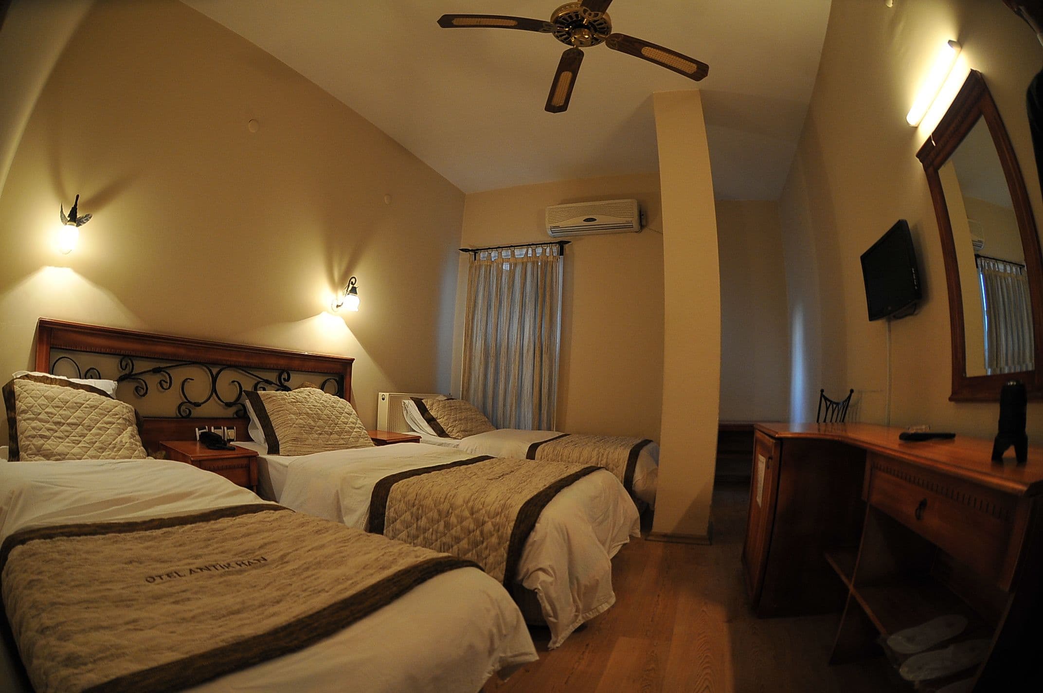 Antikhan Hotel-12