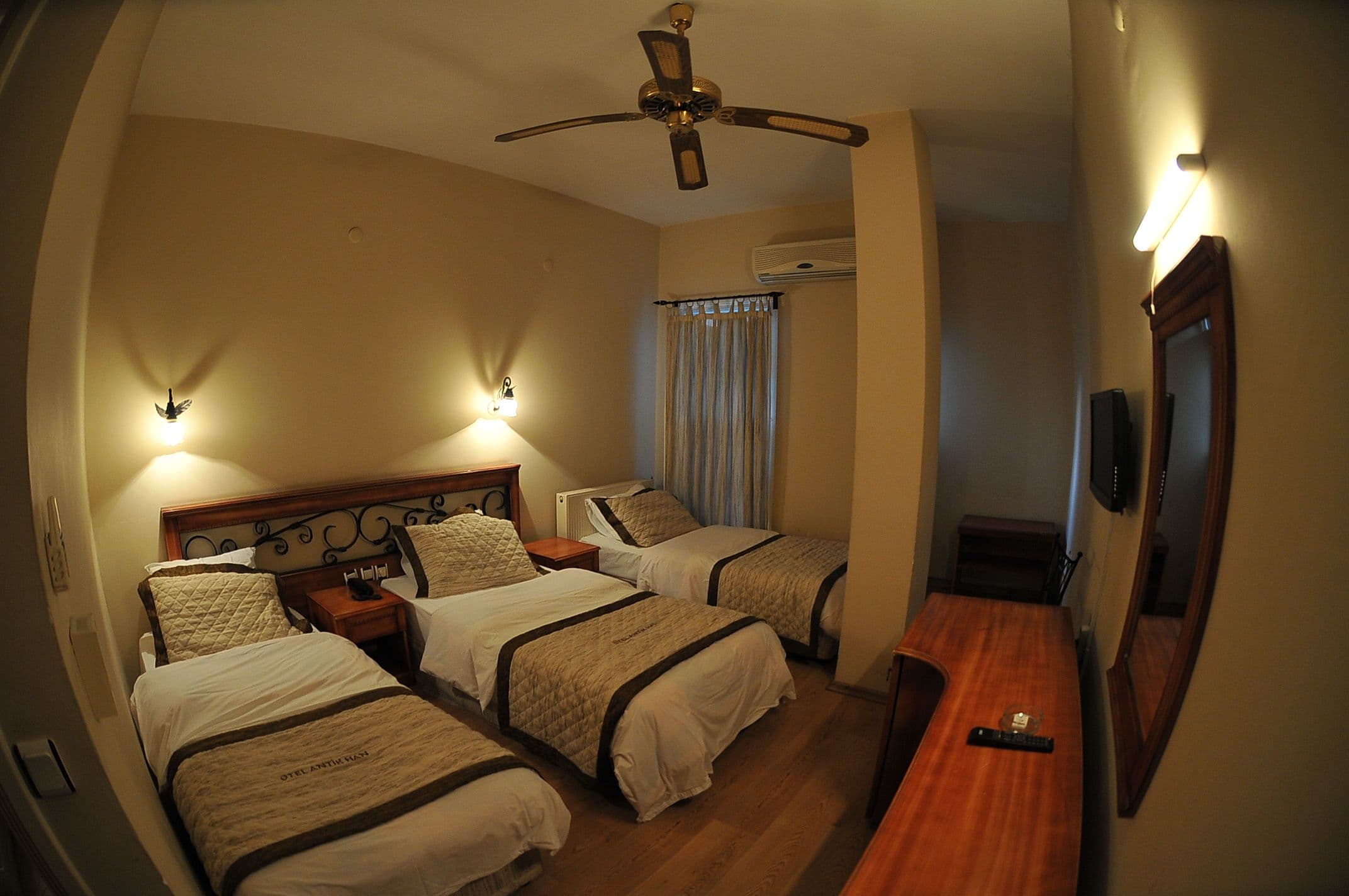 Antikhan Hotel-15