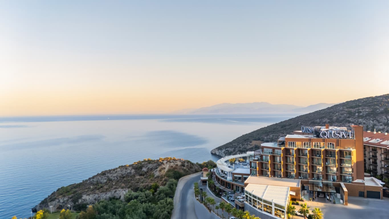 Qlusive Hotel Kuşadası (Adults Only +12)-0