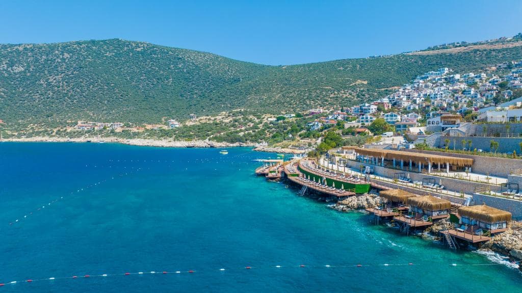 Lures Hotel & Beach Club-85