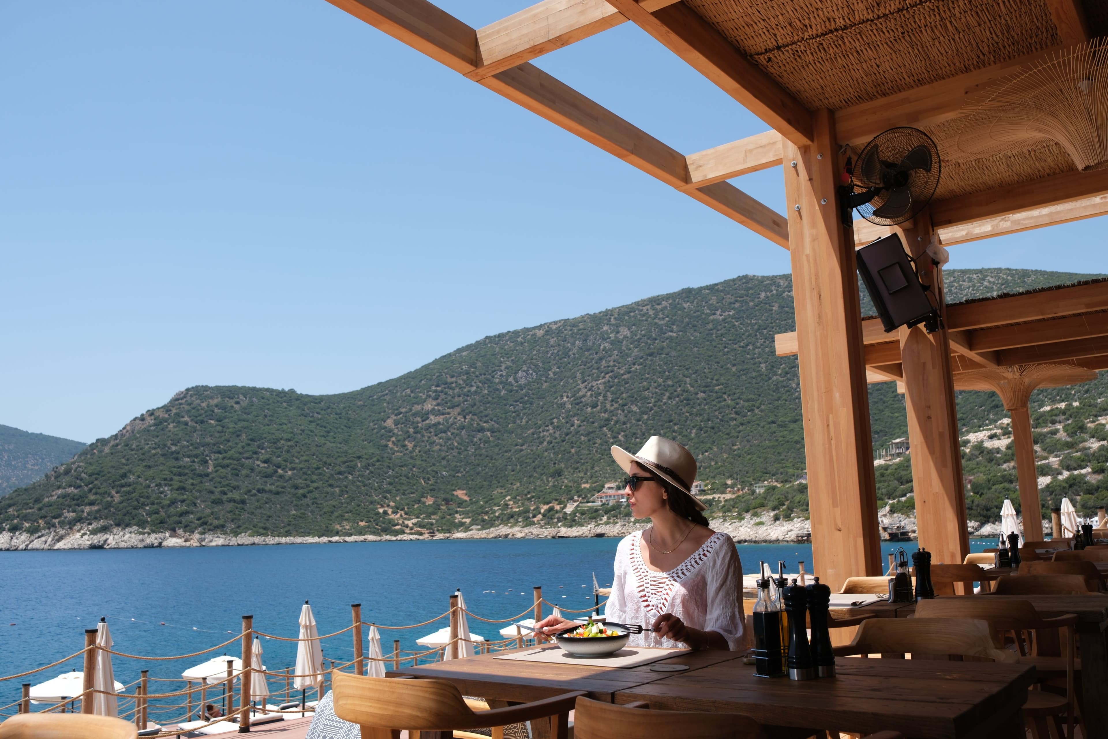 Lures Hotel & Beach Club-26