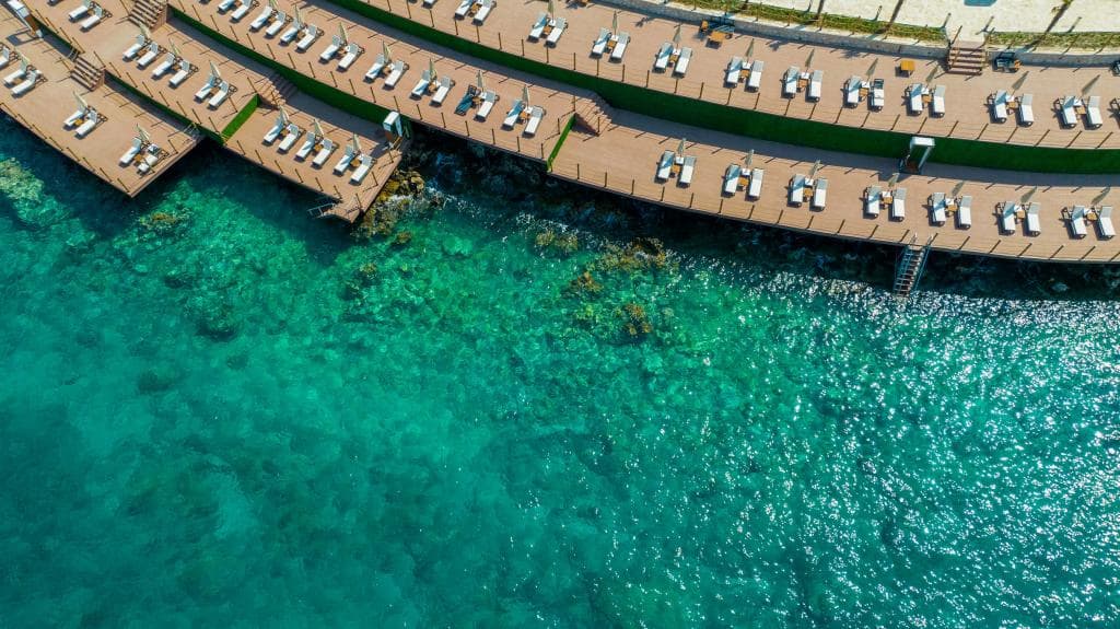 Lures Hotel & Beach Club-55