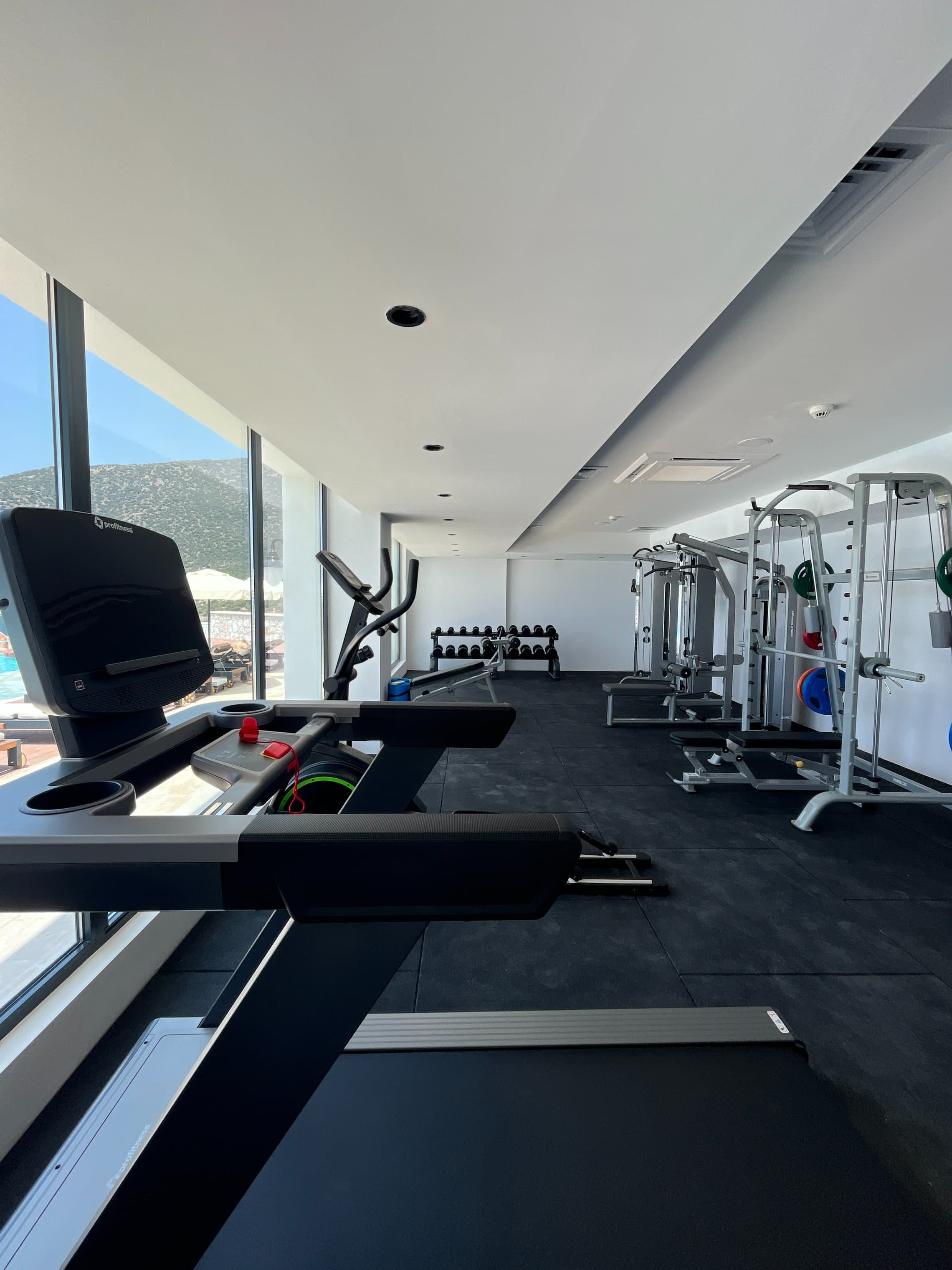 Lures Hotel & Beach Club-21