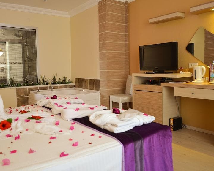 Hotel Caprea Marmaris-11
