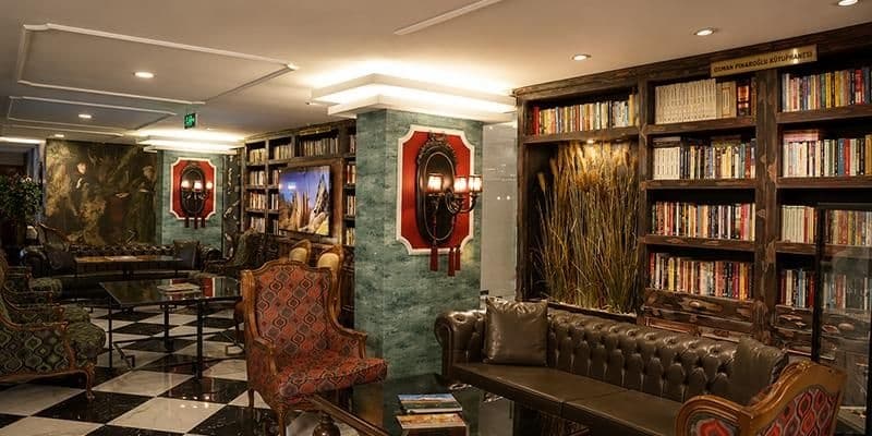 Elite World Nest Van-24