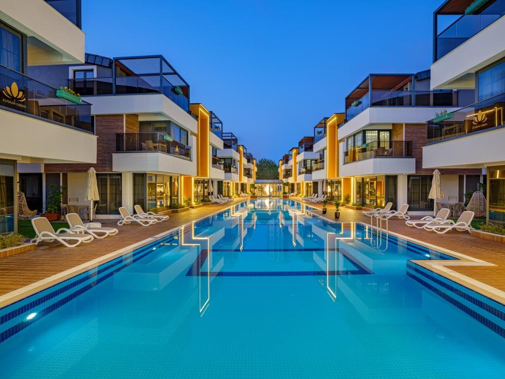 Elysium Green Suites Hotel-1