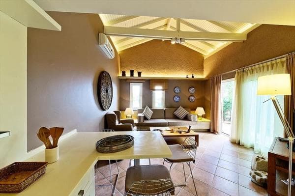 Villa  2