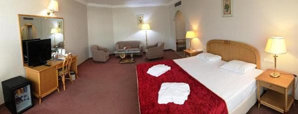 Junior Suite  2