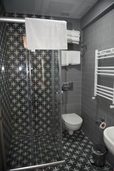 Deluxe Room 2