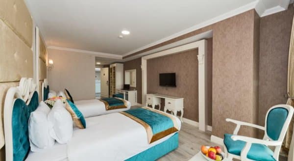 Deluxe Üç Kişilik Oda 2