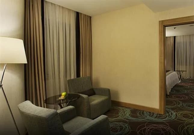 Suite 3