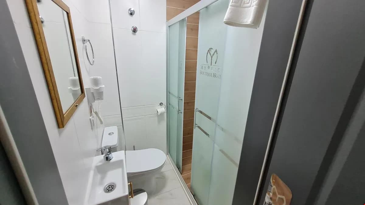 Üç Kişilik Kara veya Deniz Manzaralı 4