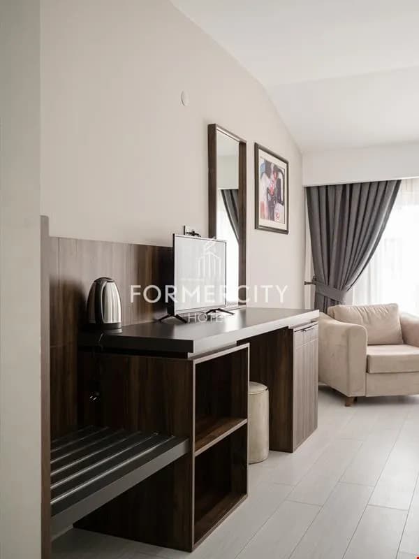 Deluxe Room 2