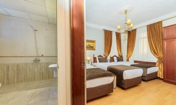 Triple Room 2
