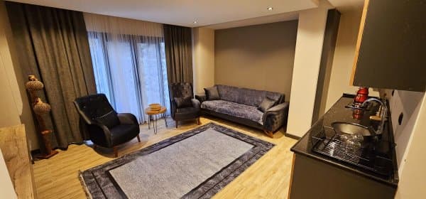 1+1 Elite Suite  2