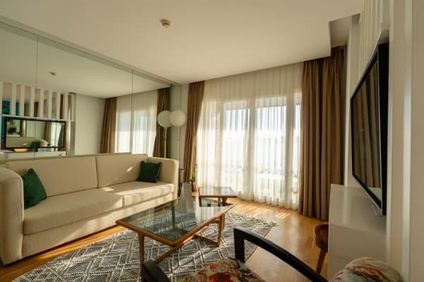 Deniz Manzaralı Executive Oda 2