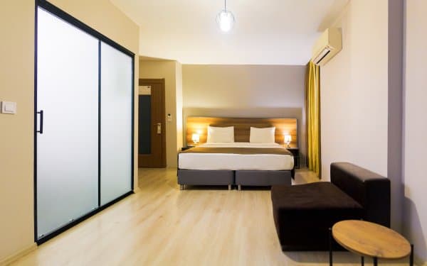 Standard Room	 1