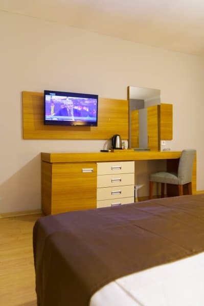 Standard Room	 3