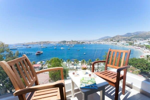 Deluxe Oda Balkon Deniz Manzaralı 2