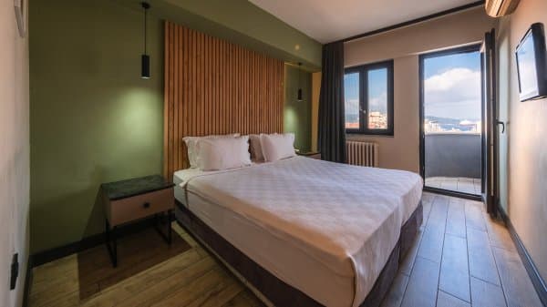 Standart Çift Kişilik Oda 3