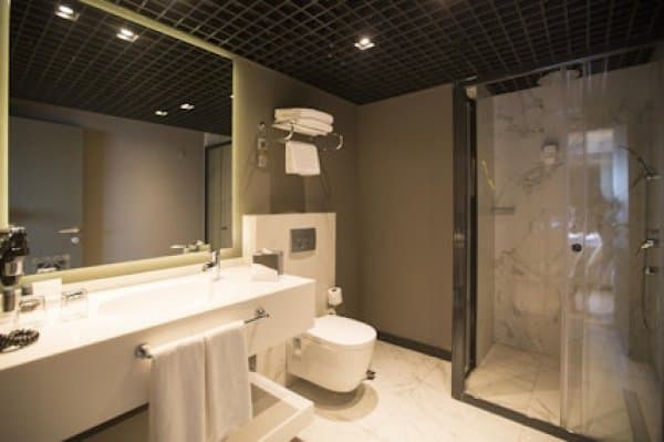 Junior Jacuzzi Suite 4